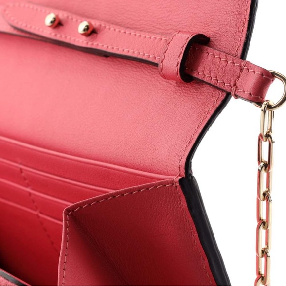 Valentino Garavani Excellent Condition Pink Rock Stud Pink Flap Bag - Picture 12 of 14